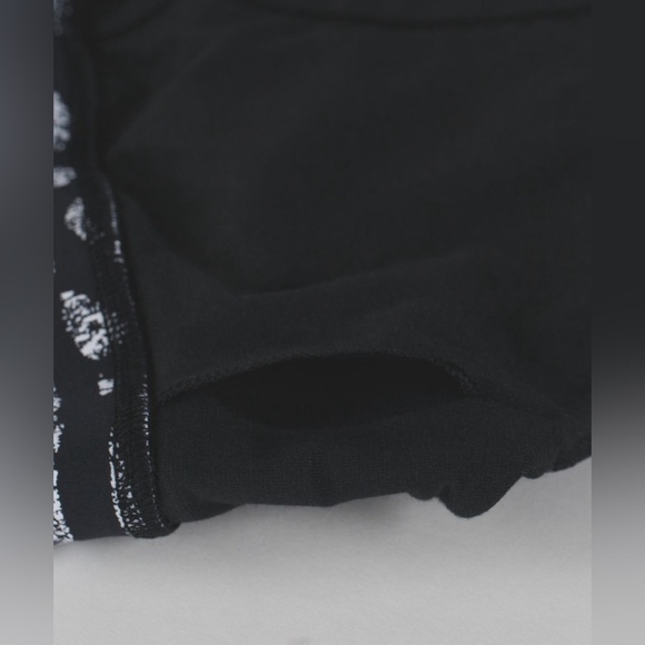 Lululemon energy bra size 6 - Picture 6 of 7